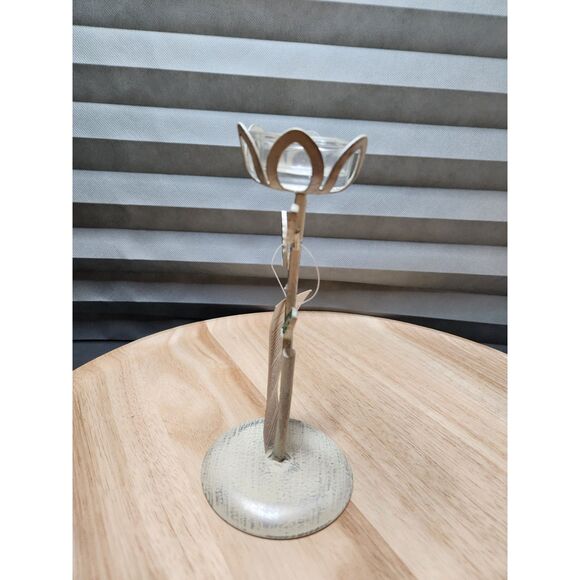 Flower Tea Light Candle Holder - Picture 9 of 9